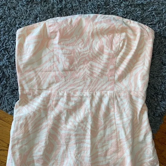 Urban Outfitters Strapless Zebra Animal Print Midi Dress
Size Small - Picture 4 of 14